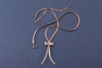 Silver Modern Necklace |  |