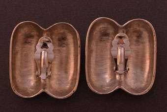 Vintage Clip On Earrings |  |