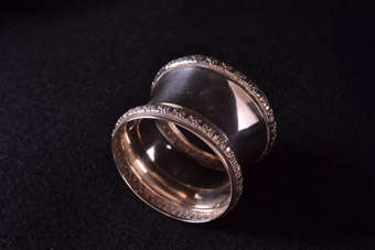 Silver Napkin Ring |  |