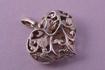 Silver Modern Pendant |  |