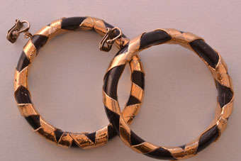 Hoop Clip On Earrings |  |
