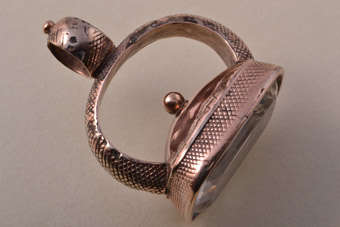 Gold Cased Victorian Seal |  |