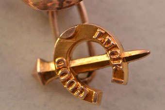 Gold Victorian Cufflinks |  |