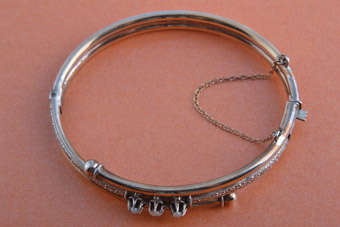 Victorian Bangle |  |