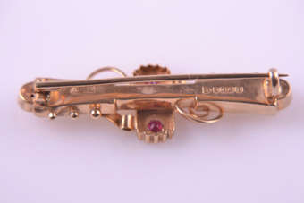 Gold Edwardian Brooch   |  |