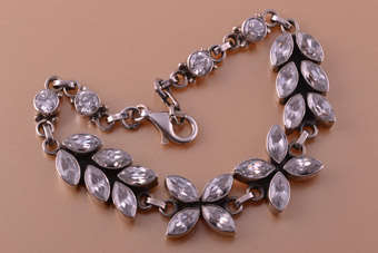 Silver Bracelet |  |