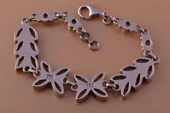 Silver Bracelet |  |