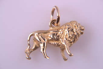 Gold Lion Charm | National Free Shipping |