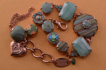 Modern Mariana Bracelet |  |