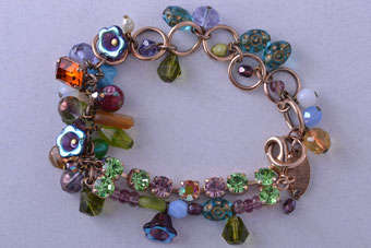 Modern Mariana Bracelet |  |