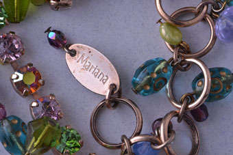 Modern Mariana Bracelet |  |