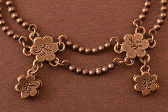 Modern Necklace |  |
