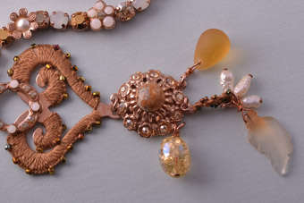 Modern Mariana Necklace |  |