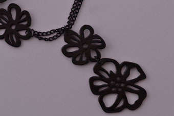 Modern Floral Necklace |  |