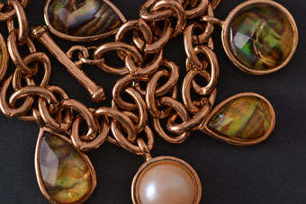 Gilt Modern Bracelet |  |