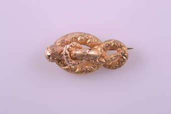 Gold Victorian Brooch |  |