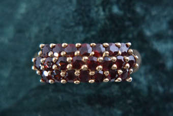 9ct Gold Modern Ring |  |
