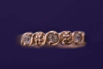 Gold Modern Ring |  |
