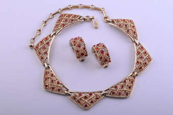 Gilt Coro Set |  |