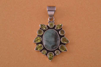 Silver Modern Pendant  | National Free Shipping |