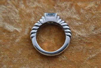 Silver Modern Ring |  |