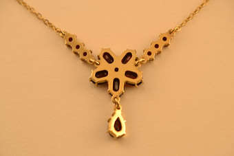 Modern Necklace |  |