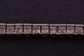 Silver Modern Bracelet |  |