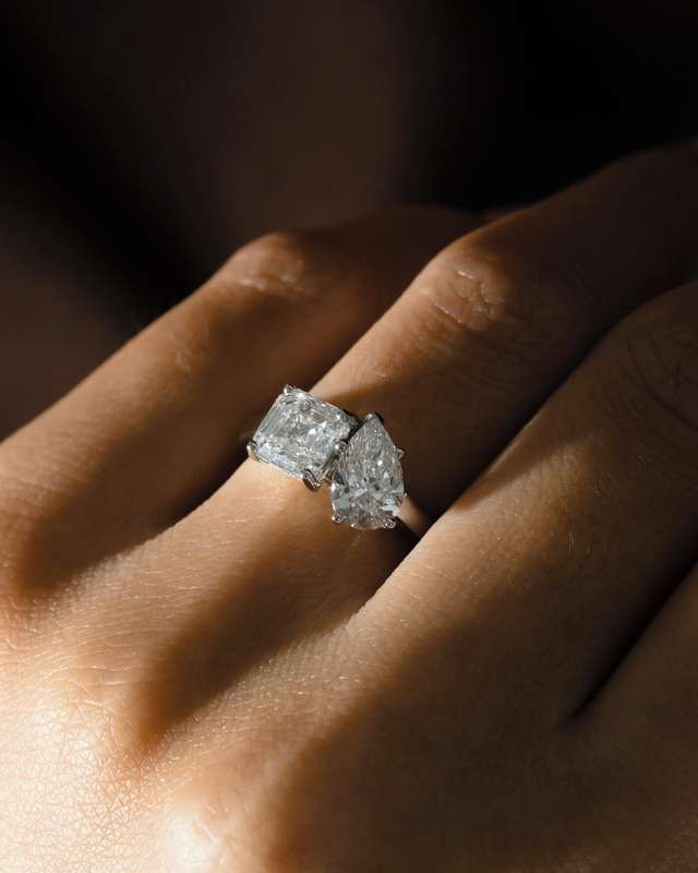 Pear Asscher Toi et Moi Ring