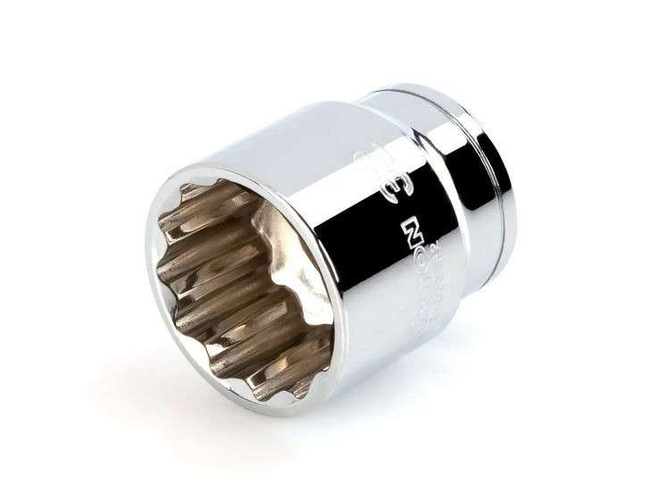 Socket - 1/2" Drive - 12 Point - 32mm