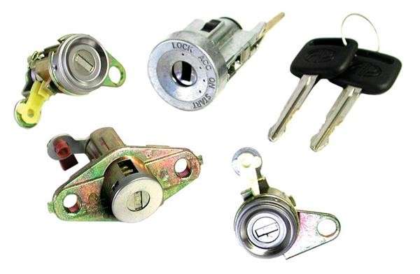 Corolla AE110 Ignition Barrel and Lock Set with Keys