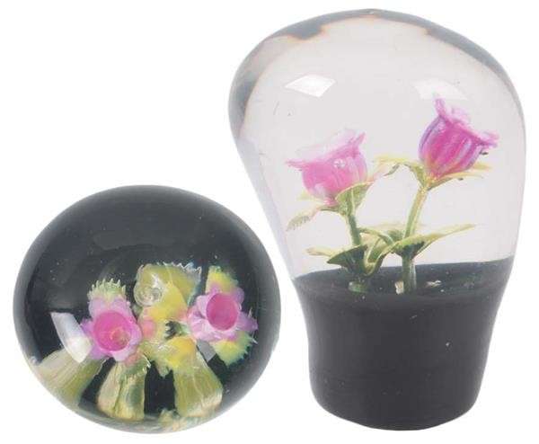 Toyota Quantum Gear Knob - Pink Flower
