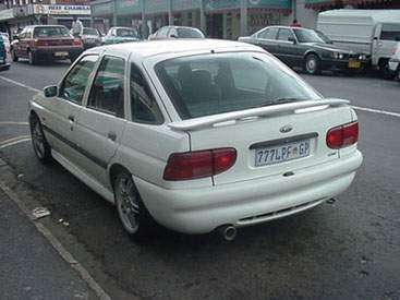 Suitable to Fit Ford Escort New 96+ Bootspoiler with brakelight