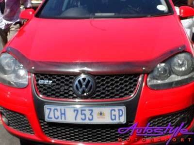 VW Golf 5  Carbon look bonnet shield