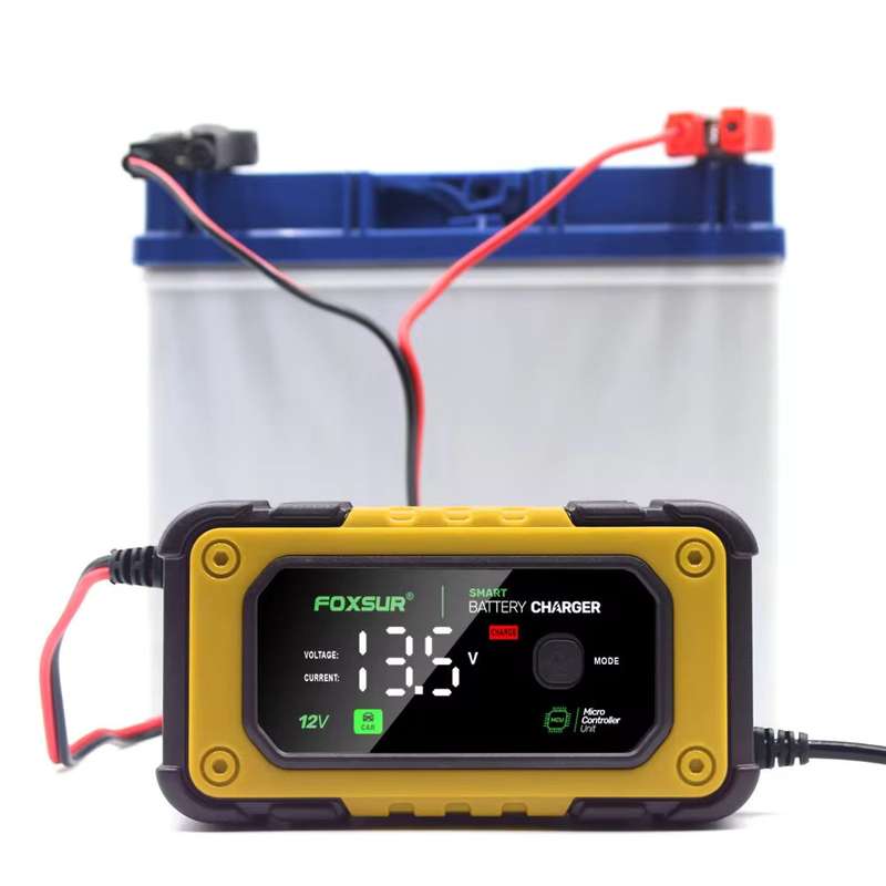 Rechargeable Smart Fast Car Auto Lead-Acid Battery Charger with LCD Display 12V 7A
