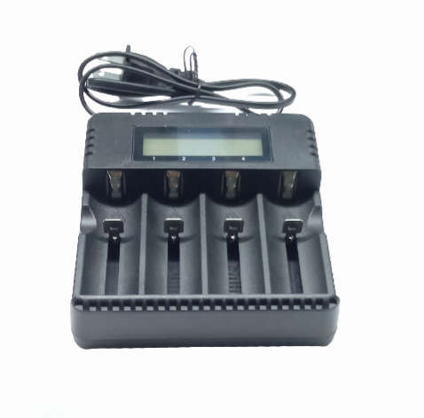 EA027B -  Multifunction Lithium Battery charger for 26650 , 18650 , 16340 etc 3000mA  4 Batteries