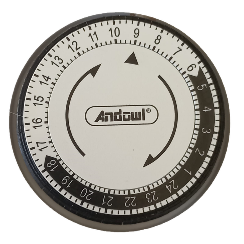 CL0555  Electrical - Andowl  Plug in Programmable Timer 220/240 Volts  16 Amps