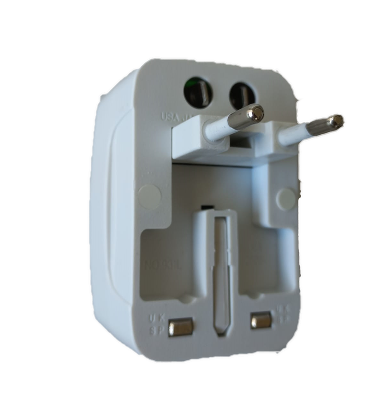 CL0520 Electrical - Andowl  Universal Travel Adaptor -UK/USA/EURO/AUS