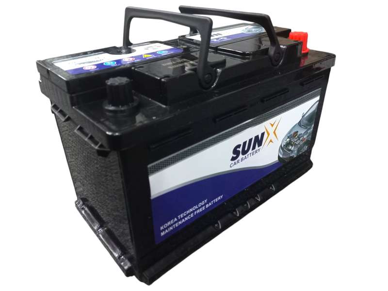 FB0290 SunX  668 - Auto Battery 12 Volt 80 Ah with OLD Battery. Plus R220 without OLD Battery