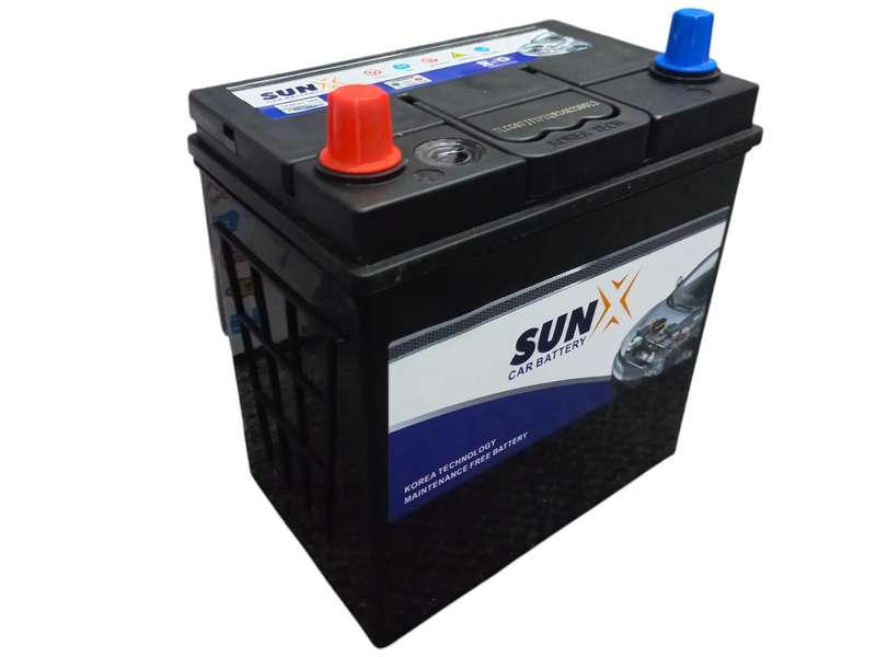 FB0210 SunX 616 - Auto Battery 12 Volt 35Ah with OLD Battery. Plus R220 without OLD Battery.