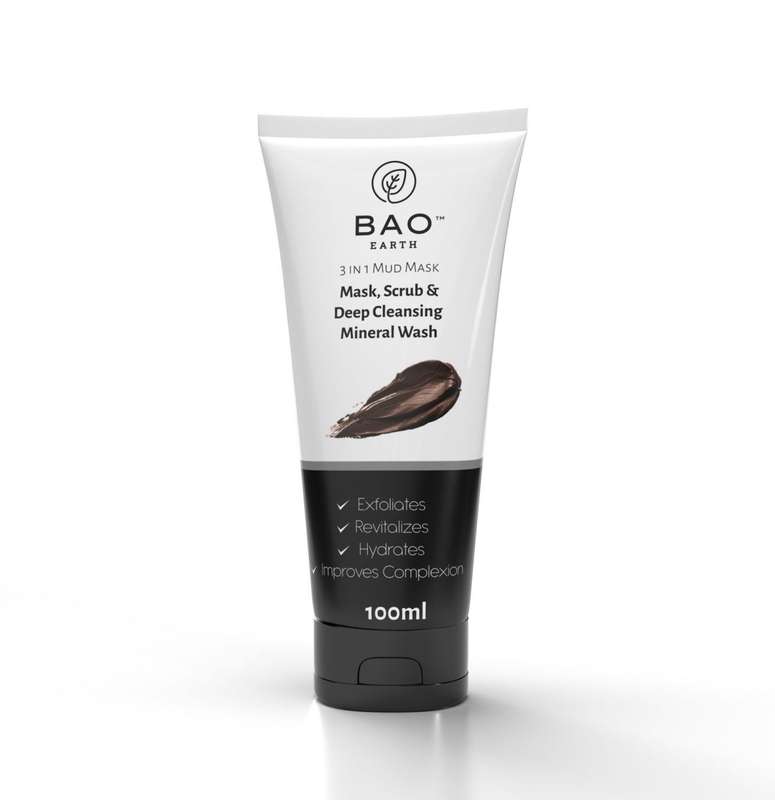 Activated Charcoal and Bentonite Clay 3 in 1 Mask, Scrub and Deep Cleanser