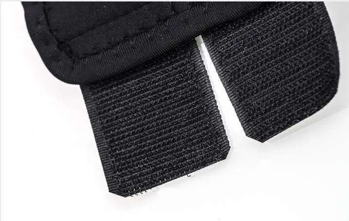 Adjustable Ankle Stabilizer With Straps
