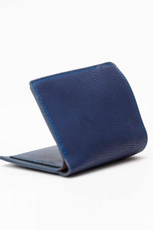 Camel Mountain Leather Bi-Fold Wallet Navy