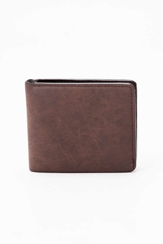 Camel Mountain Leather Bi-Fold Wallet Brown