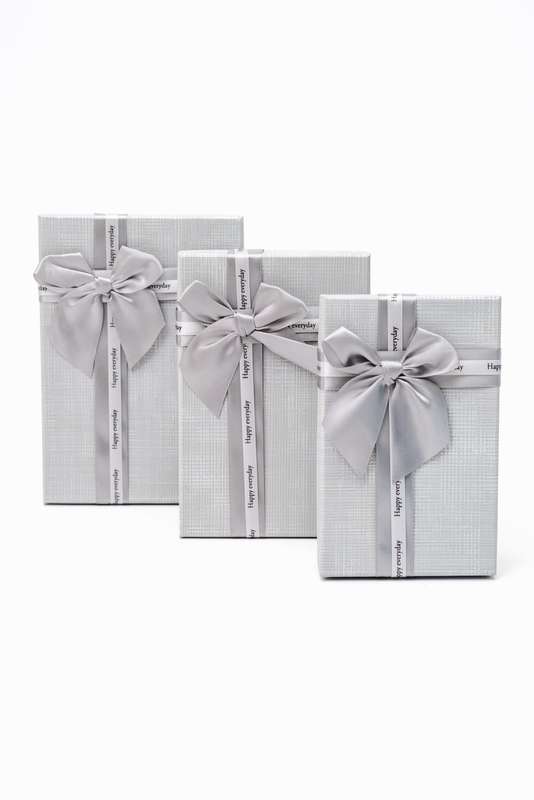 Senza 3 Piece Empty Gift Box With Lid & Ribbon