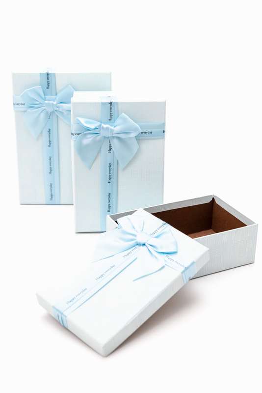 Senza 3 Piece Empty Gift Box With Lid & Ribbon