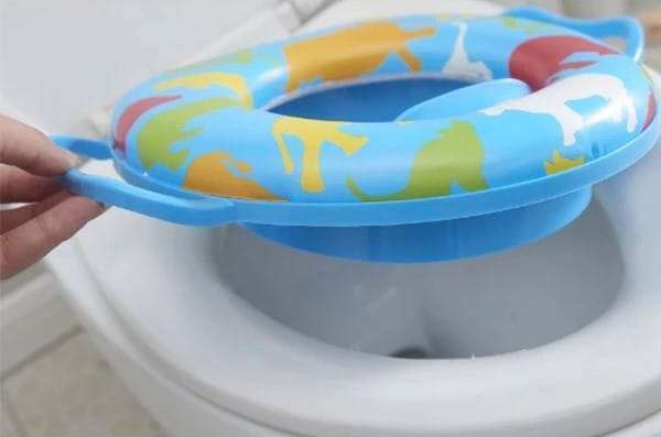 Potty Training Seat for Boys and Girls With Handles