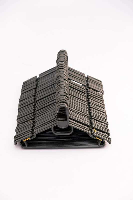 Senza Plastic Clothes Hangers - Box Of 80