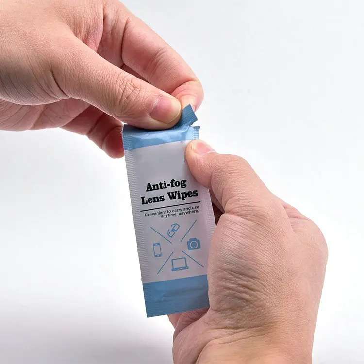 Anti Fog Cleaning Wet Wipes For Lens Box Of 30