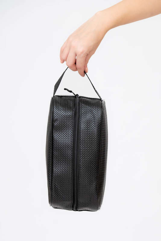 Senza Unisex Toiletry Travel Bag Black