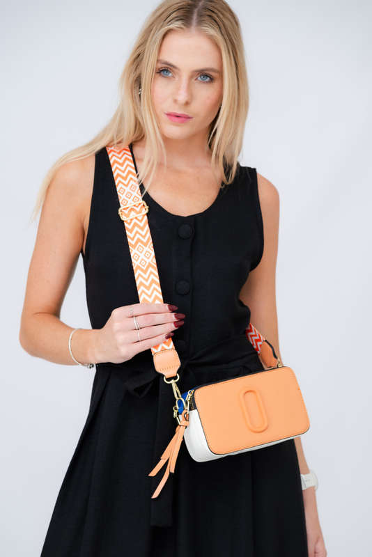 Snapshot Crossbody Sling Clutch Bag With Thick Strap